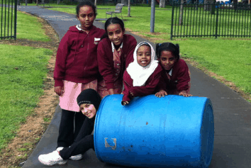 Debney Meadows Primary School - thumb 2