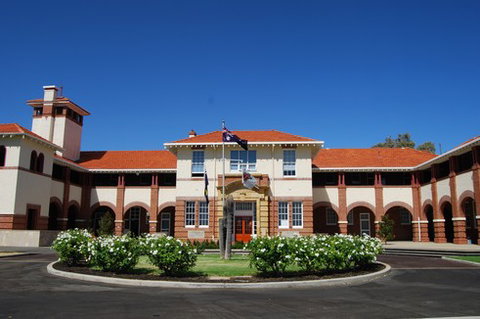 Bunbury Senior High School - Schools Australia 0