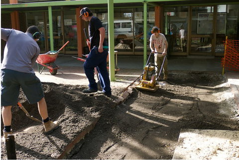 Lynall Hall Community School - Schools Australia 1
