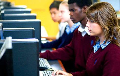 Hoppers Crossing Secondary College - Schools Australia 0