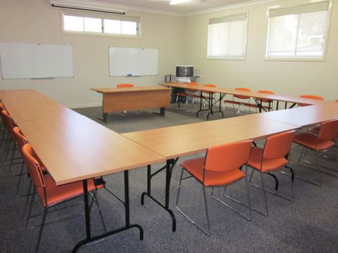 Singleton Community College Inc - Schools Australia 3