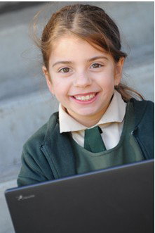 St Peter Chanel School Regents Park - Schools Australia 4