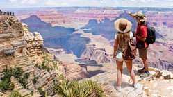 Hikers face urgent Grand Canyon heat warning after teen's death on popular trail Schools Australia